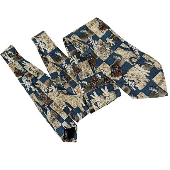 Ted the Bear vintage fishing 100% silk tie necktie 4" w - Picture 4 of 4